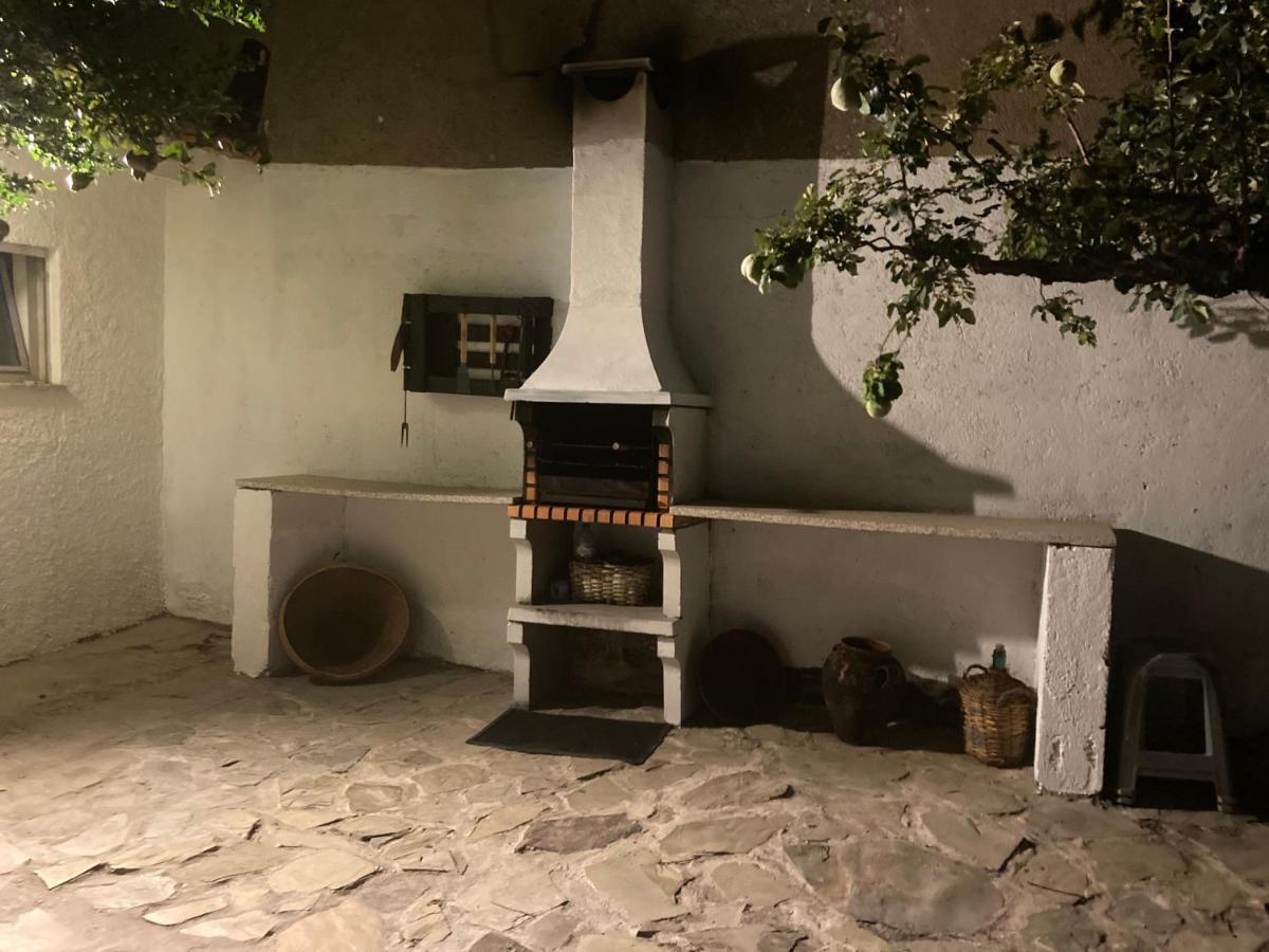 Casadaldeiadalmofala Villa *